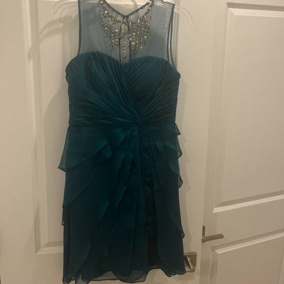 Adrianna Papell Green Sleeveless beaded Cocktail Formal Dress, Size 8 - Picture 1 of 3